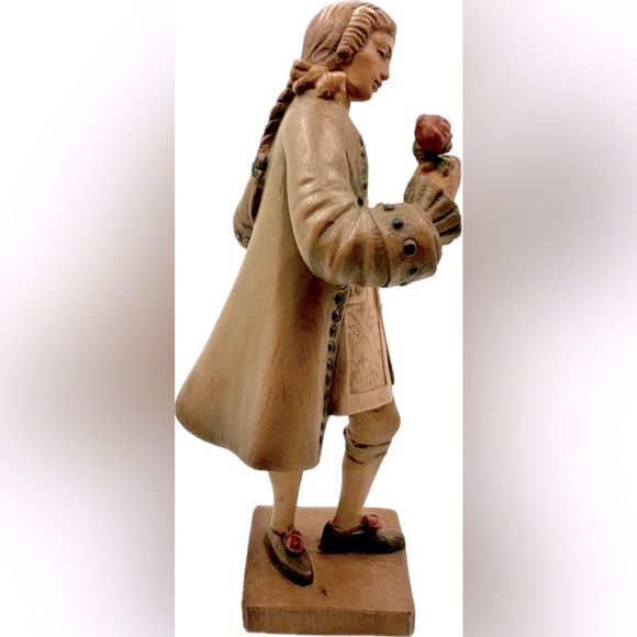 Vintage Wooden Victorian Figurine of a Man, about 6” tall, handmade art. - Picture 3 of 6